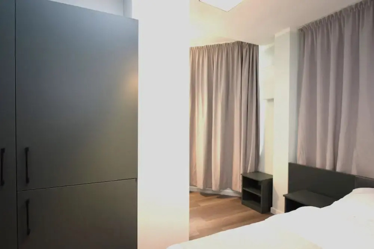 stay with legends