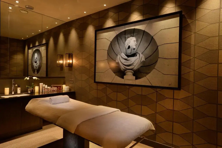 Hôtel La Lanterne & Spa By Timhotel