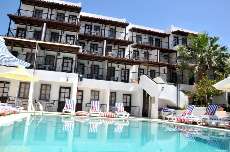 Gloria Tibi Jarra Hotel