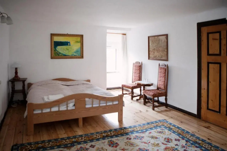 Villa Navigator