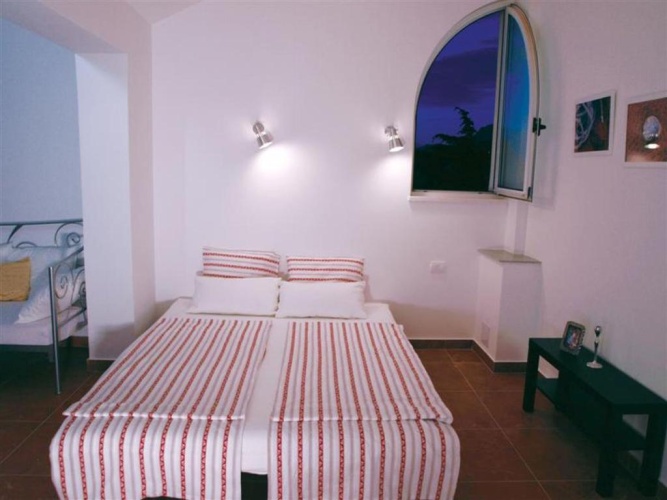 Studio with balcony and with sea view