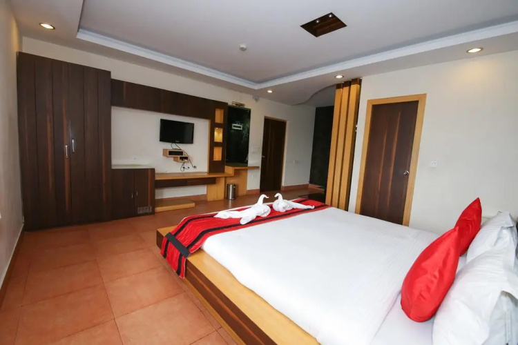 Ratnakar Inn