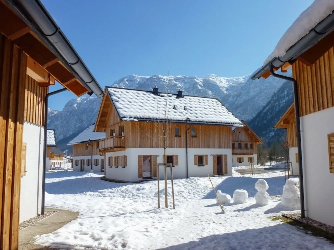 2 Bedrooms Chalet with balcony