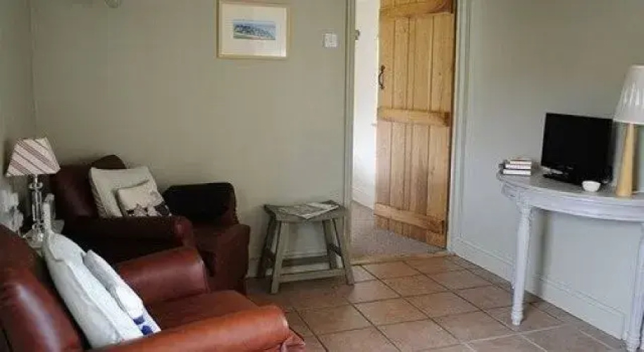 Little House B and B