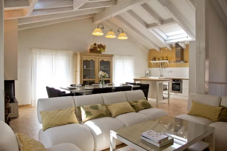 4 Bedrooms Apartment with balcony and with view