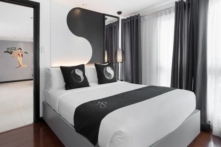 2 Bedrooms Deluxe room with balcony