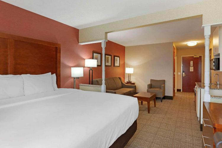 Comfort Inn & Suites Jackson North