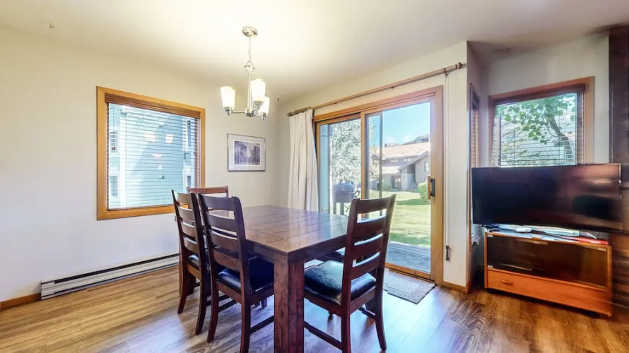 Snowcreek Retreat