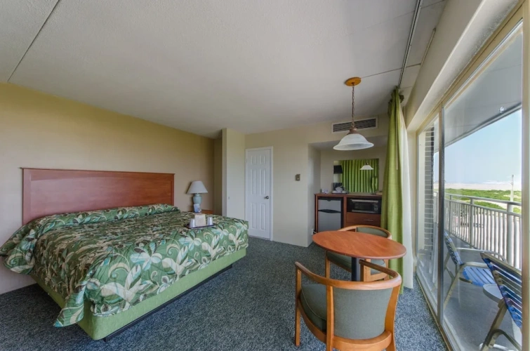 Standard Double room with view