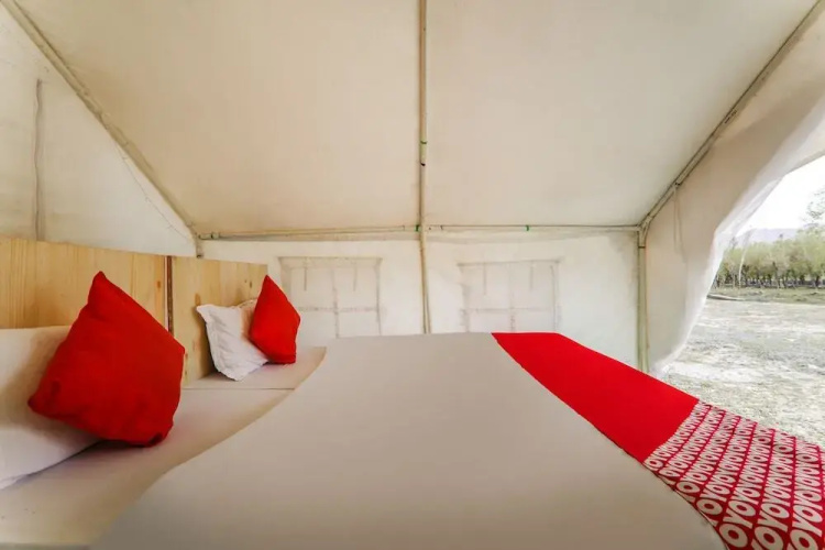 Bikamp by OYO Rooms