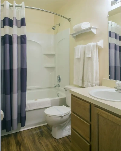 Standard Double Suite