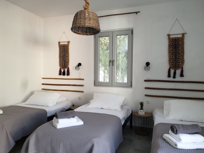 Standard Triple room with balcony and with view