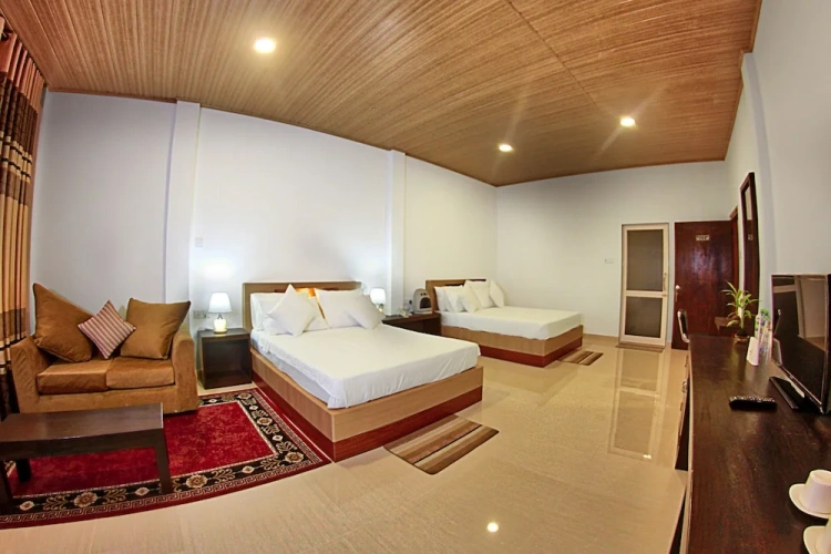Superior Triple room