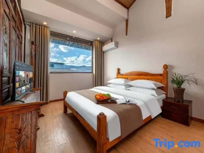 Standard Double room with view