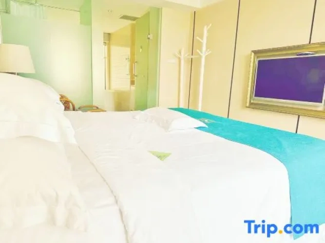 Double Duplex Suite with lake view