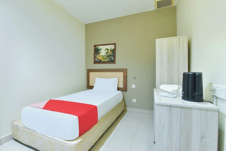 Standard Single room