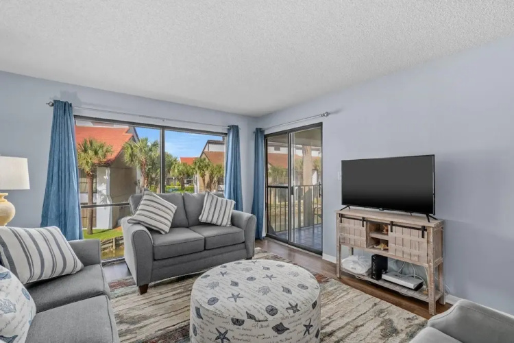 Edgewater Golf Villa 956