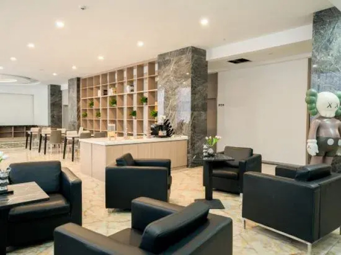 Ju County Baiyun Hotel
