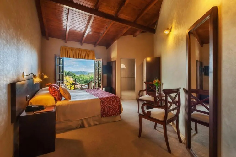Hotel de la Cañada Mina Clavero