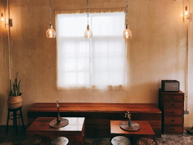 Khemjit Cafe And Bed