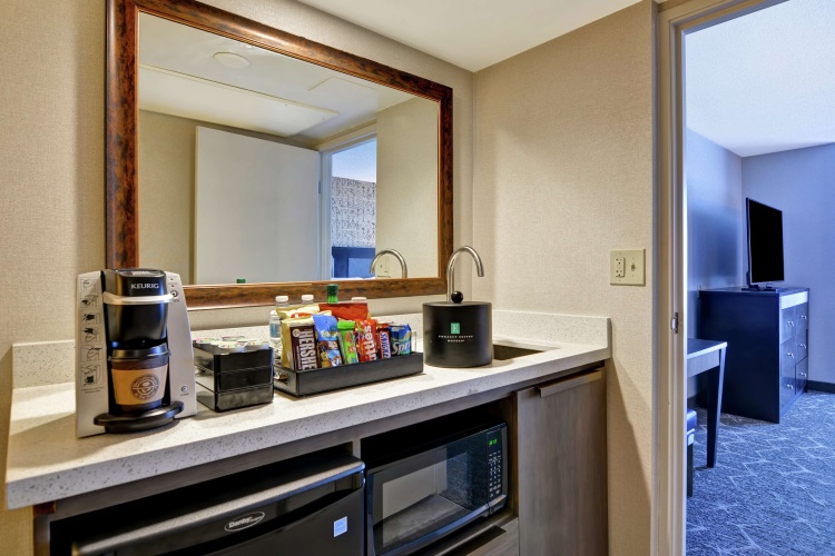 Embassy Suites by Hilton Minneapolis Airport photo 34