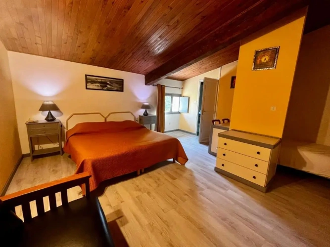 Superior Triple room