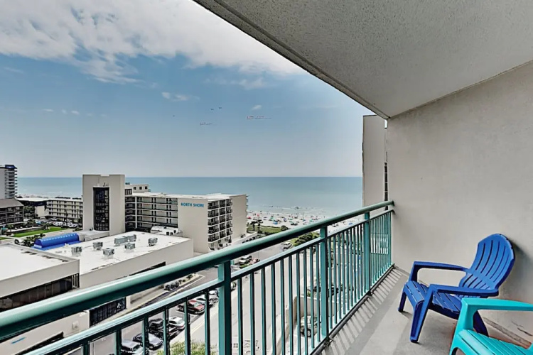 0904sand 3 Bedroom Condo