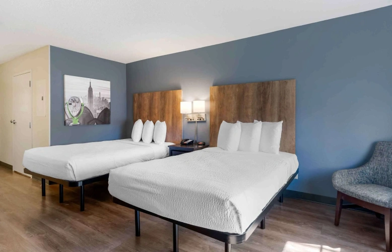 1 Bedroom Quadruple Suite