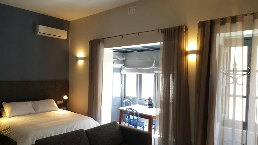 D Townhouse