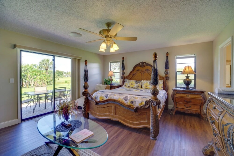 3 Bedrooms Cottage