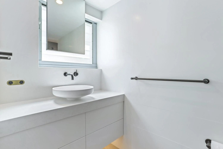 La Mer Apartment #10