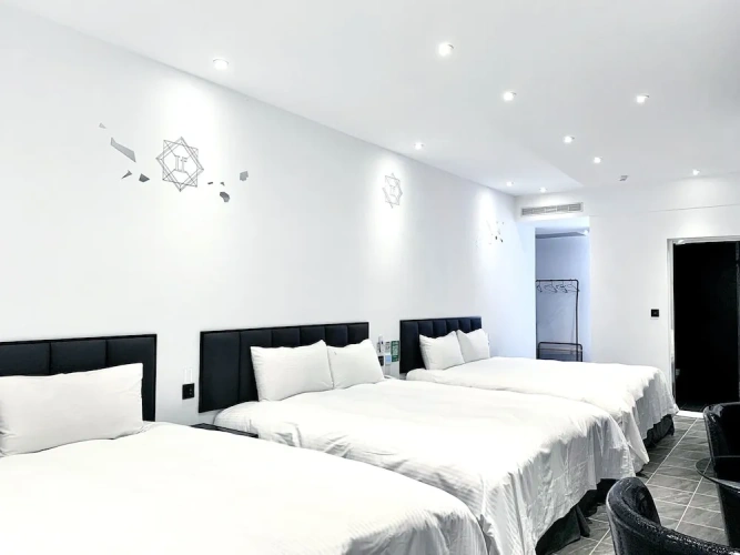 Business Sextuple room