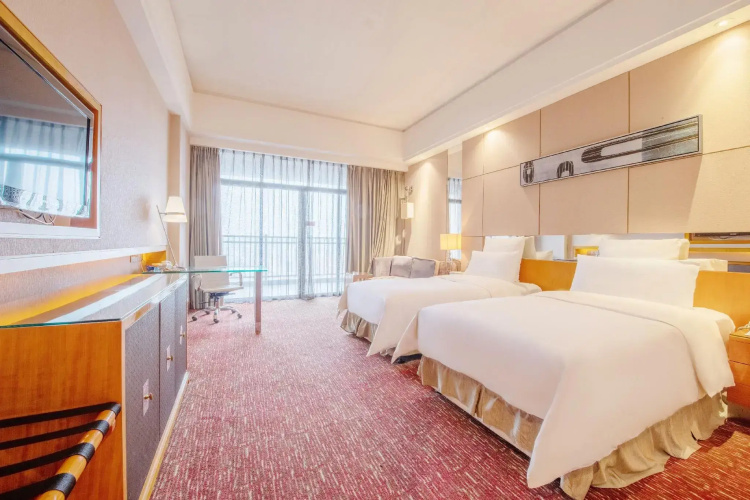 Babylon Hotel