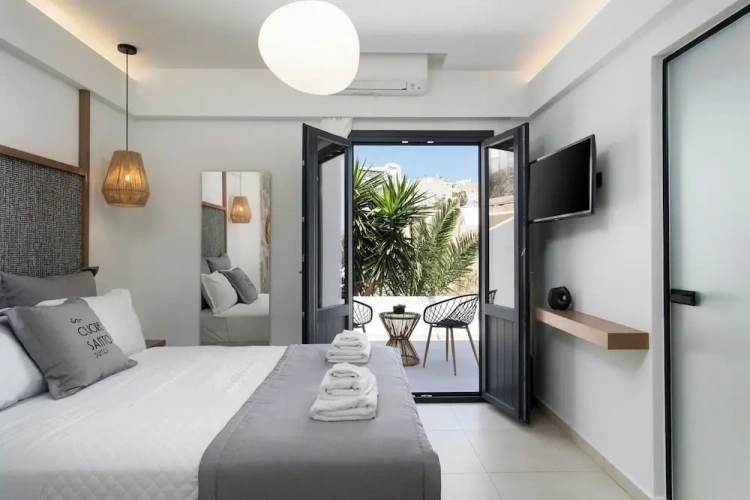 Standard Double Suite with balcony