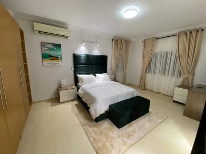 Charming and Spacious 3 Bed in Lekki Phase1