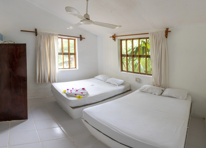 Hotel y Bungalows Acuario