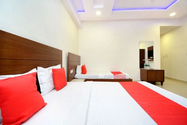 Oyo 40504 Hotel Avtar Residency
