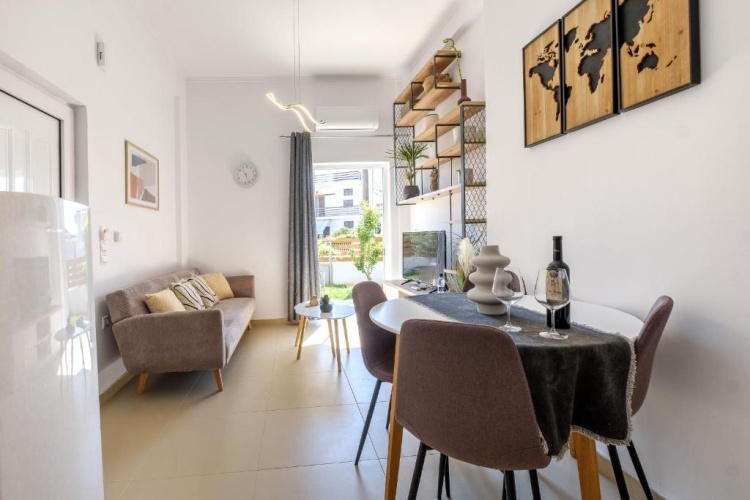 1 Bedroom Apartment