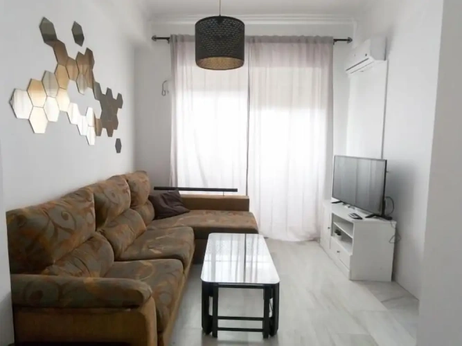 3 Bedrooms Apartment