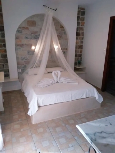 Standard Double room with balcony and with view