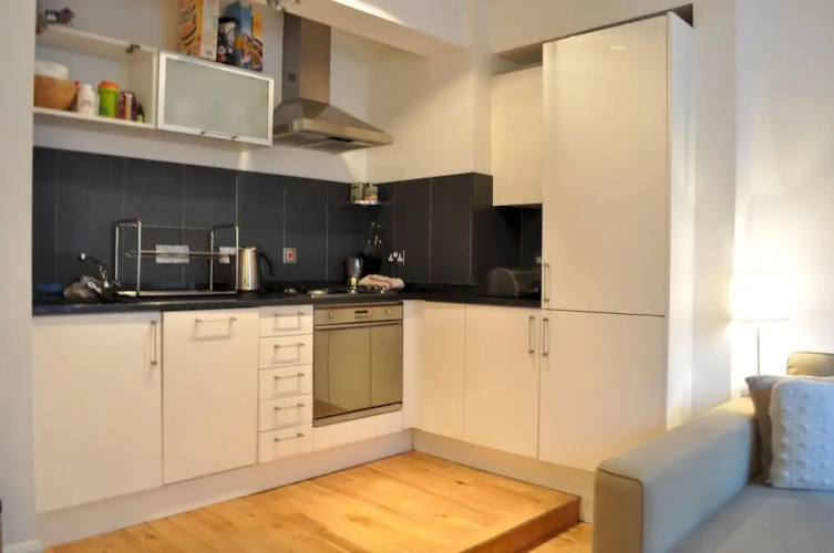 Central 1 Bedroom Flat in Farringdon