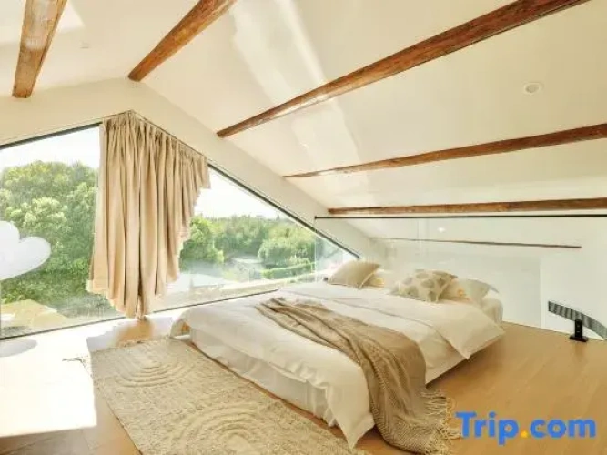 Double Apartment