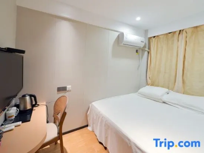 Premium Twin room