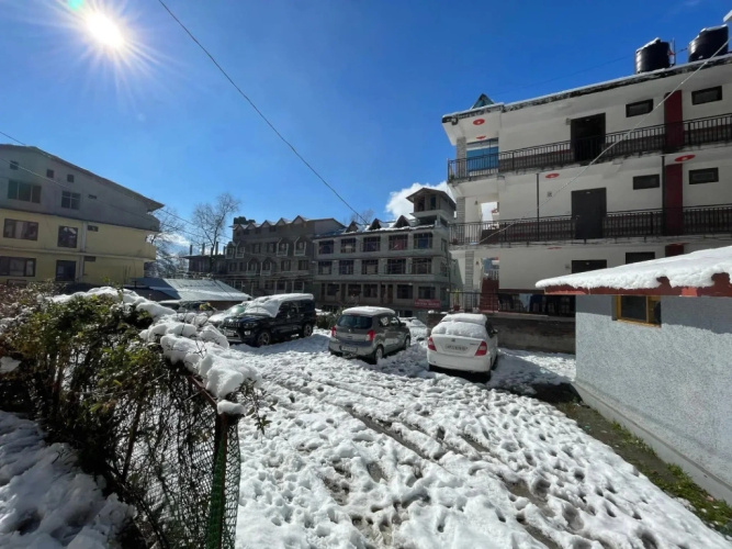 Hotel Snow Bird