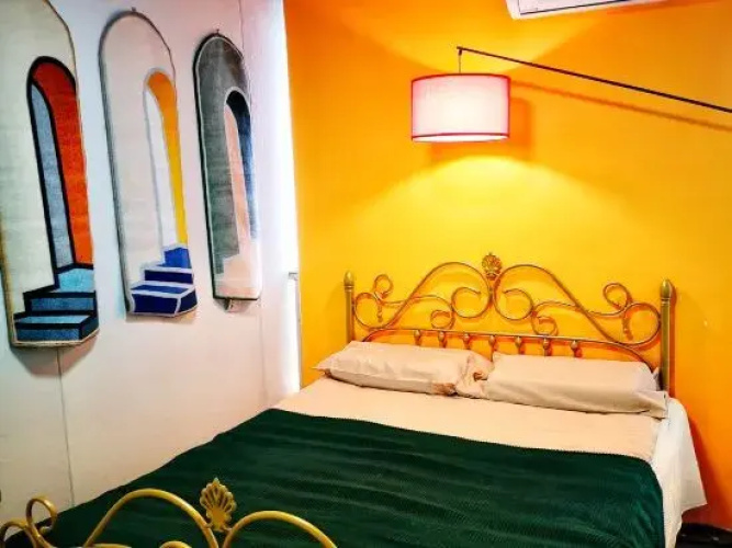 Vivian's Hostel