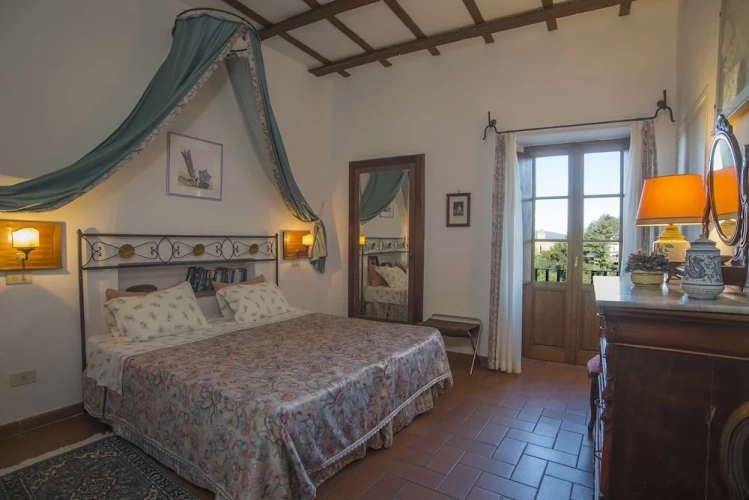 1 Bedroom Apartment with garden view
