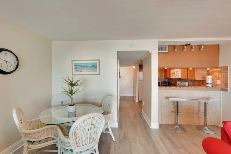Oceanfront PCB Condo: Steps to Private Beach!