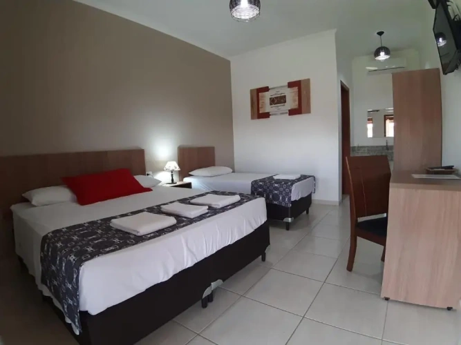 Standard Triple room
