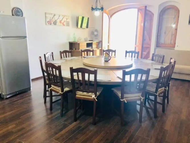 2 Bedrooms Villa
