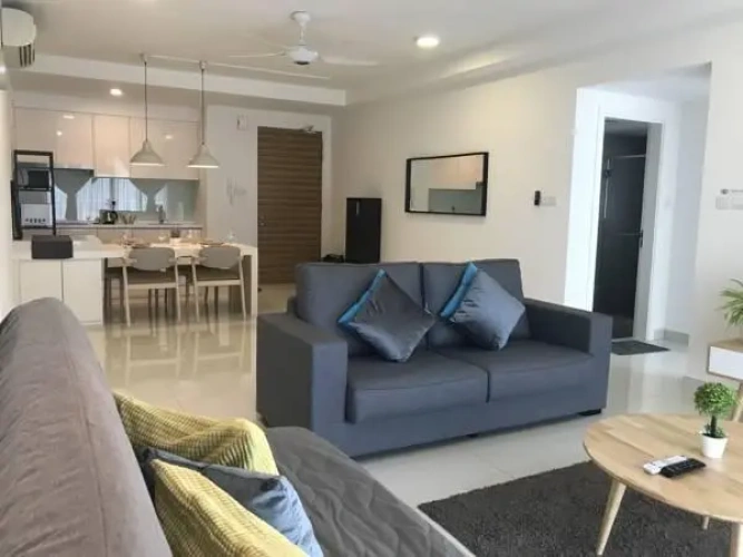 2 Bedrooms Apartment
